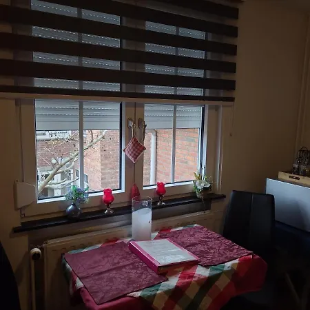 Sher's&ser's Place In Heer-maastricht Appartement