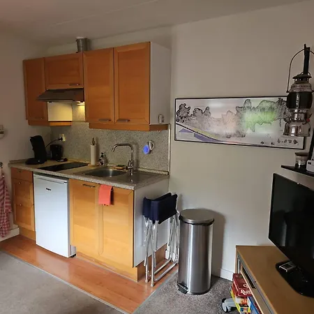 Sharon's And Ser's Place In Heer-maastricht Appartamento