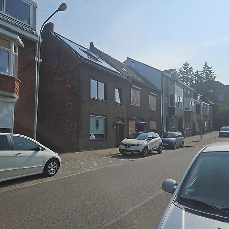 Sharon's And Ser's Place In Heer-maastricht Daire Maastricht