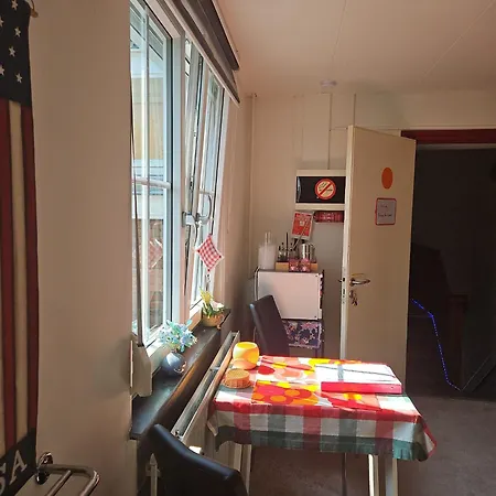 Daire Sharon's And Ser's Place In Heer-maastricht *