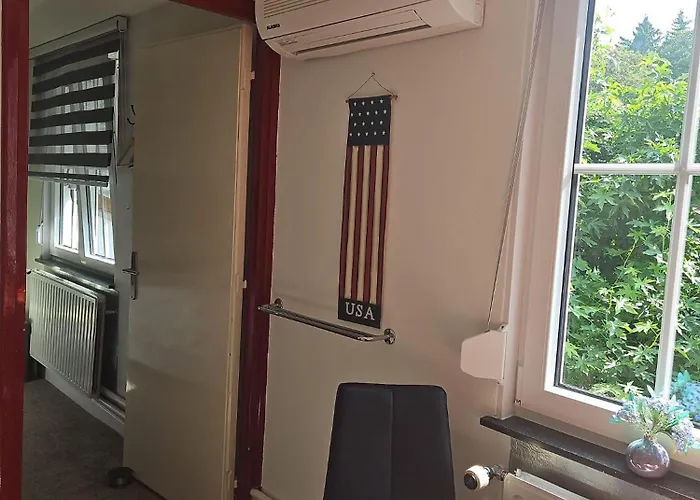 Апартаменты Sharon's And Ser's Place In Heer-maastricht Маастрихт