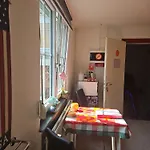 Апартаменты Sharon's And Ser's Place In Heer-maastricht *